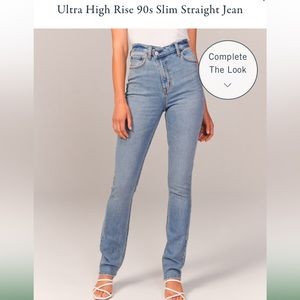 Abercrombie & Fitch Ultra High Rise 90s Slim Straight Jean